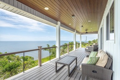 Welcome to this stunning luxury coastal retreat! 3/2 and only 7 - photo 33