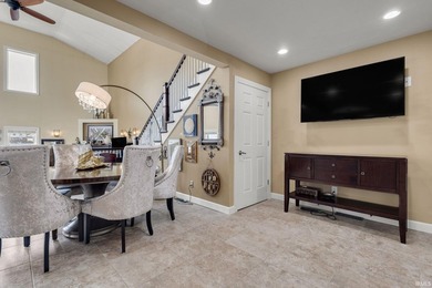 Ever wonder what it's like to live in a home on the River? Come - photo 36