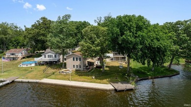 Ever wonder what it's like to live in a home on the River? Come - photo 42