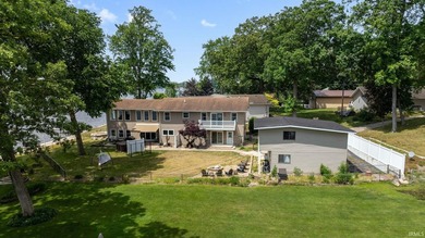 Ever wonder what it's like to live in a home on the River? Come - photo 43