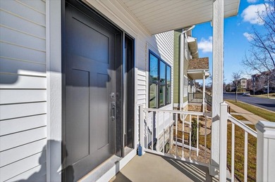 Move-in ready and beautifully designed, this stunning Swan Creek - photo 7