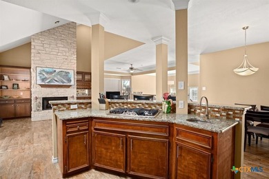 Just west of Downtown Austin, this gorgeous, recently renovated - photo 2