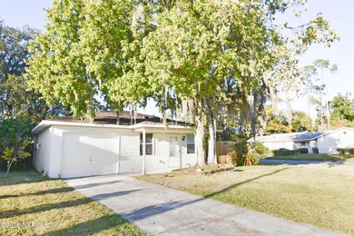 St. Johns River Home For Sale in Green Cove Springs Florida