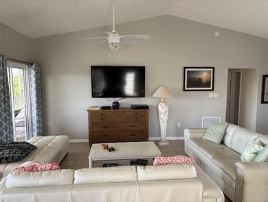 1 Ave F, Marathon, FL 33050. Beautiful canal front home for sale - photo 5