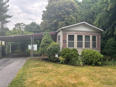 Welcome to Aquebogue Mobile Home Court. - A 55 & Over - photo 1