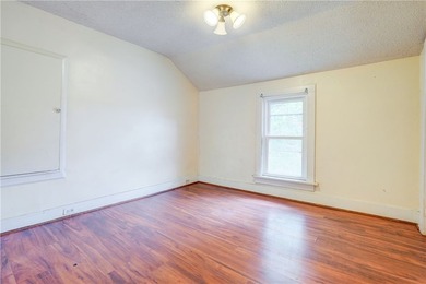 Don't miss this 3 bedroom, with office, 1.5 bath Colonial in the - photo 22