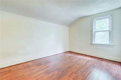 Don't miss this 3 bedroom, with office, 1.5 bath Colonial in the - photo 26