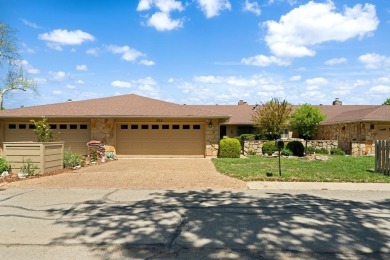 Lake Townhome/Townhouse For Sale in Kerrville, Texas