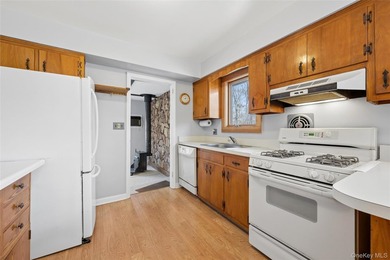 This lovely Hampton Bays residence sits on .47 acres and offers - photo 31
