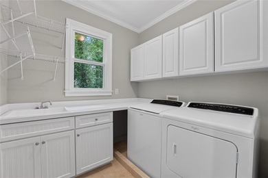 Perfectly situated in Buckhead with fast access to Midtown, this - photo 36
