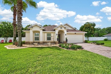 Imagine coming home each day to peaceful wooded views, a quiet - photo 1