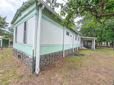 HERE'S THE RUSTIC LAKE HOUSE YOU'VE BEEN WAITNG FOR!!! Discover - photo 5