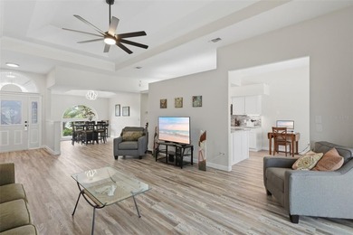 Located just minutes to the Beach or Intracoastal River in the - photo 7