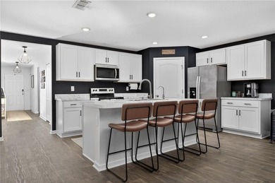 LOVELY 4 BEDROOM HOME WITH VINYL FENCED BACKYARD. SPACIOUS - photo 12