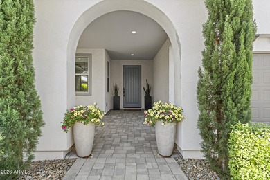 Better than new in Sterling Grove PLUS Seller Credit towards - photo 5