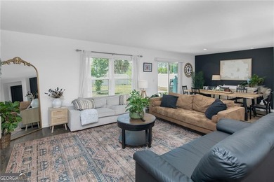 LOVELY 4 BEDROOM HOME WITH VINYL FENCED BACKYARD. SPACIOUS - photo 19