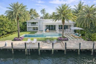 An exceptional waterfront estate in the coveted Rio Vista - photo 1