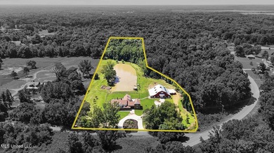 MODERN FARMHOUSE ESTATE ONLY 3 YEARS OLD! on 10 acres in - photo 3