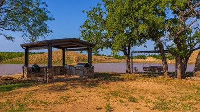 Just outside of Graham, Texas, this exceptional high-fence ranch - photo 36