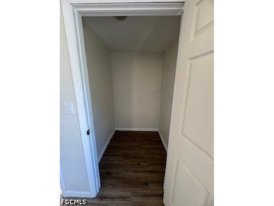 Welcome to this beautifully remodeled 4 bedroom, 2 bath home - photo 6