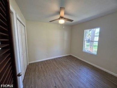 Welcome to this beautifully remodeled 4 bedroom, 2 bath home - photo 9