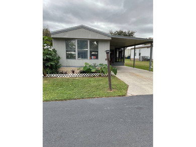 Anglers Lake Home For Sale in Lakeland Florida