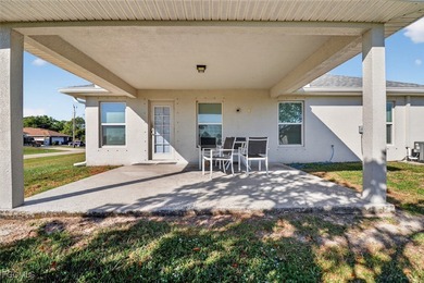 Welcome to your dream home in beautiful Cape Coral! This - photo 8