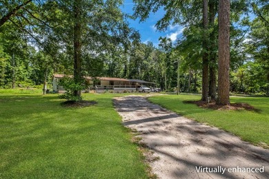 One or more photo(s) has been virtually staged. Welcome home to - photo 31