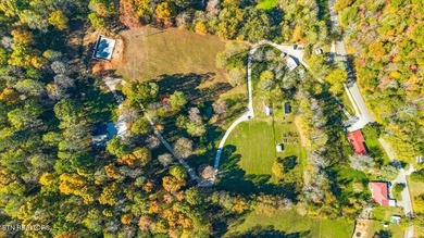 This 8.9-acre property sits just 1 mile from Norris Lake and - photo 32