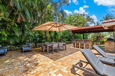 This corner estate-size lot is walled, gated, and privacy - photo 40