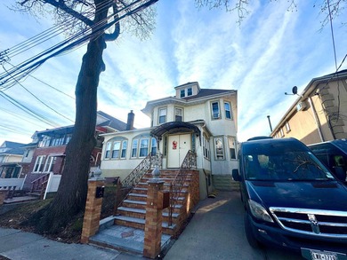 East River Home For Sale in East Elmhurst New York