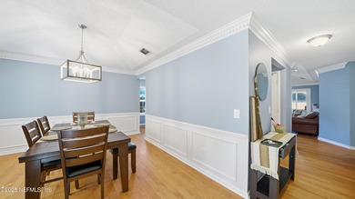 Welcome to 10925 Whitworth Court - a beautifully updated - photo 2