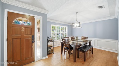 Welcome to 10925 Whitworth Court - a beautifully updated - photo 4