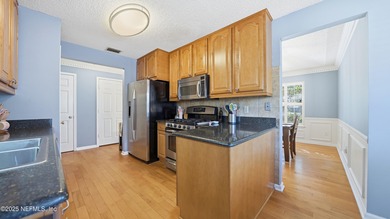 Welcome to 10925 Whitworth Court - a beautifully updated - photo 10