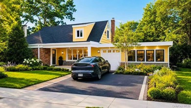 Welcome to this Great Potential Expanded Ranch in the Heart of - photo 1