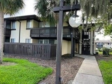 Beautiful first floor 2 bedroom 2 bath condo located directly - photo 1