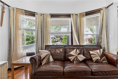 Welcome to this spacious 4-bedroom, 2-bath colonial offering - photo 7