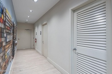 Positioned in the heart of Downtown Melbourne's vibrant business - photo 21