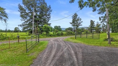 Nestled in the scenic Kiamichi River Valley, with direct access - photo 30