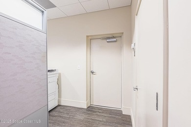 Positioned in the heart of Downtown Melbourne's vibrant business - photo 32
