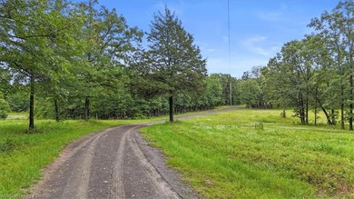 Nestled in the scenic Kiamichi River Valley, with direct access - photo 38