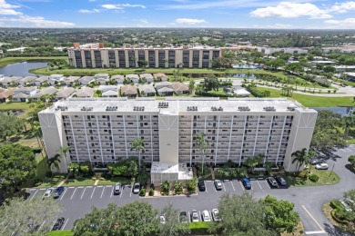 Lake Condo For Sale in Delray Beach, Florida