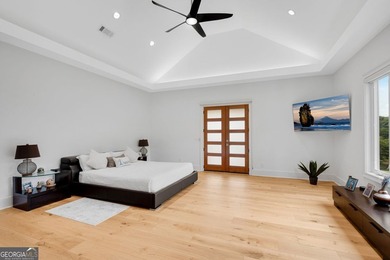 Stunning and elegant estate home on the golf course in sought - photo 47