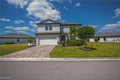 This impressive 5 bedroom/4 bath home was built on an oversized - photo 1