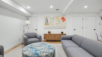 Breathtaking Moderne meets transitional style in this unique - photo 12