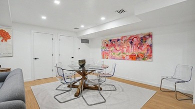 Breathtaking Moderne meets transitional style in this unique - photo 14