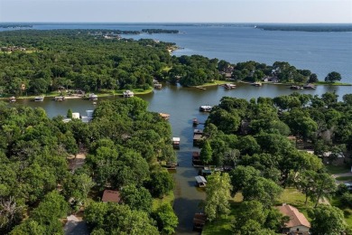 Lake Home For Sale in Mabank, Texas