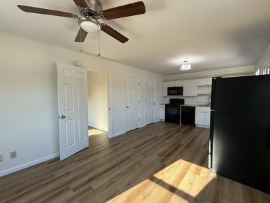 High-visibility, fully leased commercial investment opportunity - photo 31