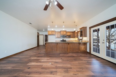 Welcome to your dream home nestled on the pristine shores of - photo 7