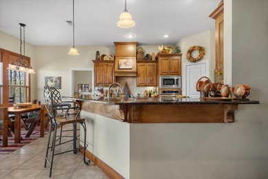 Experience the perfect blend of comfort, luxury, and East Texas - photo 11